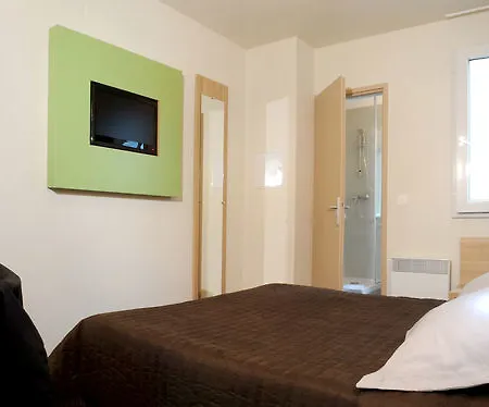 Hotel Hôtel&résidence Albertville 2*