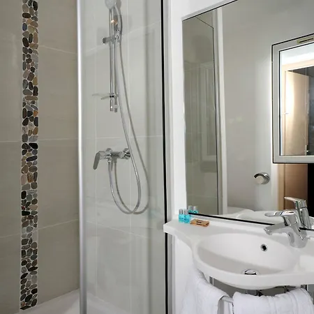 Hôtel&résidence Albertville Hotel Tournon-sur-Rhône